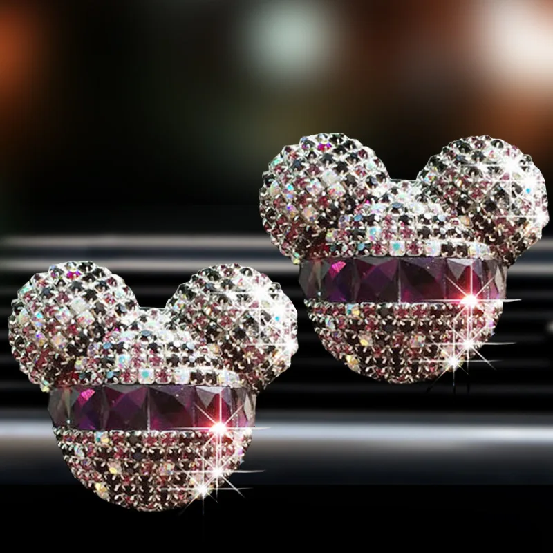 Creative Diamond Love Little Bear Car Fragrance Perfume Clip Air Bears Aroma Car Air Fresher Decoration Accessories